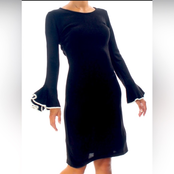 Size small Vince Camuto, black dress with bell sleeve fully lined - Picture 1 of 7
